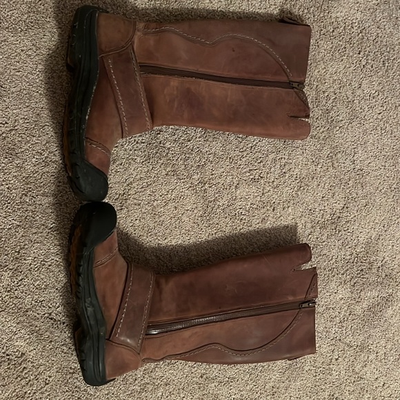 Keen brown, leather boots, size 6 - Picture 5 of 6